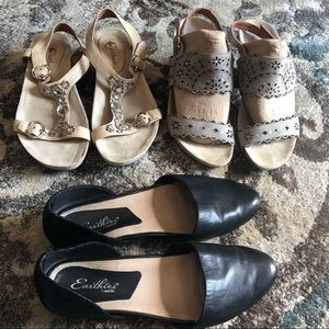 Earthies sandals bundle size 9